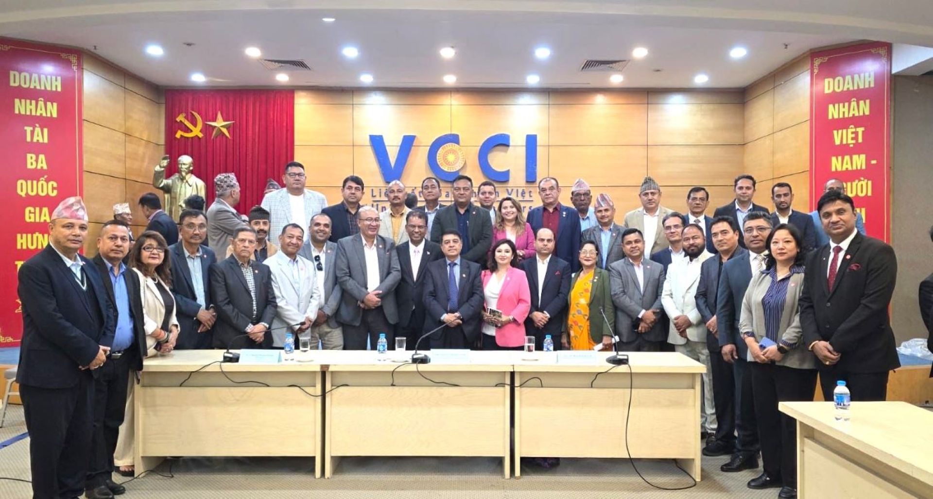 नेपाल र भियतनामका व्यवसायी बीच आर्थिक सन्बन्ध विस्तारमा छलफल, सहकार्य हुने